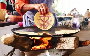 como preparar las tortillas ceremoniales de Comonfort Guanajuato
