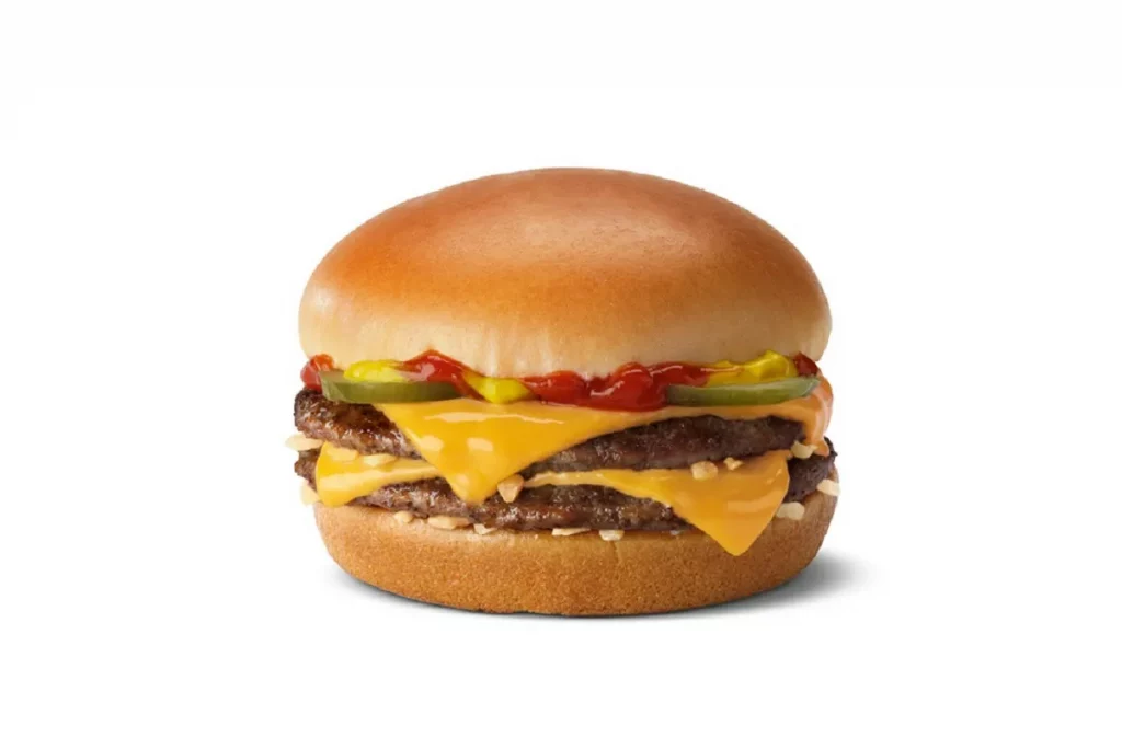 McDonald's quiere vender una hamburguesa más grande