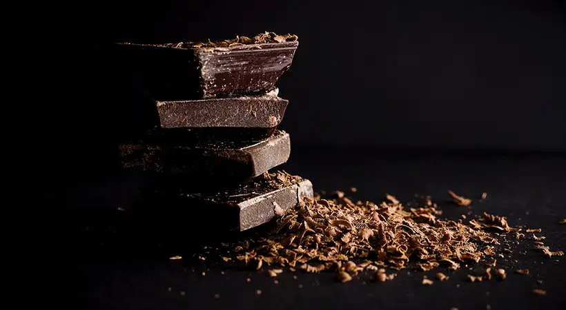 beneficios de comer -chocolate-oscuro